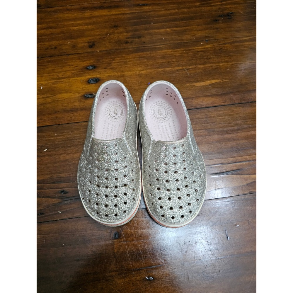Native Jefferson Kids Gold Glitter Slip On Water Shoes C10 Vegan Sparkly EVA